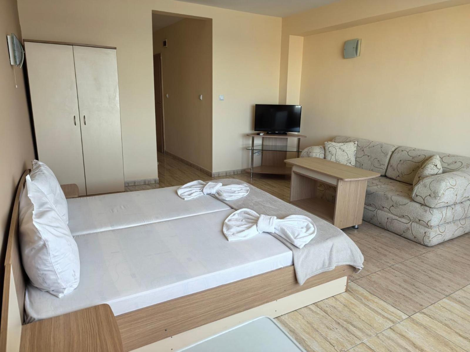 Family Hotel Alfa Vita ソゾポル エクステリア 写真